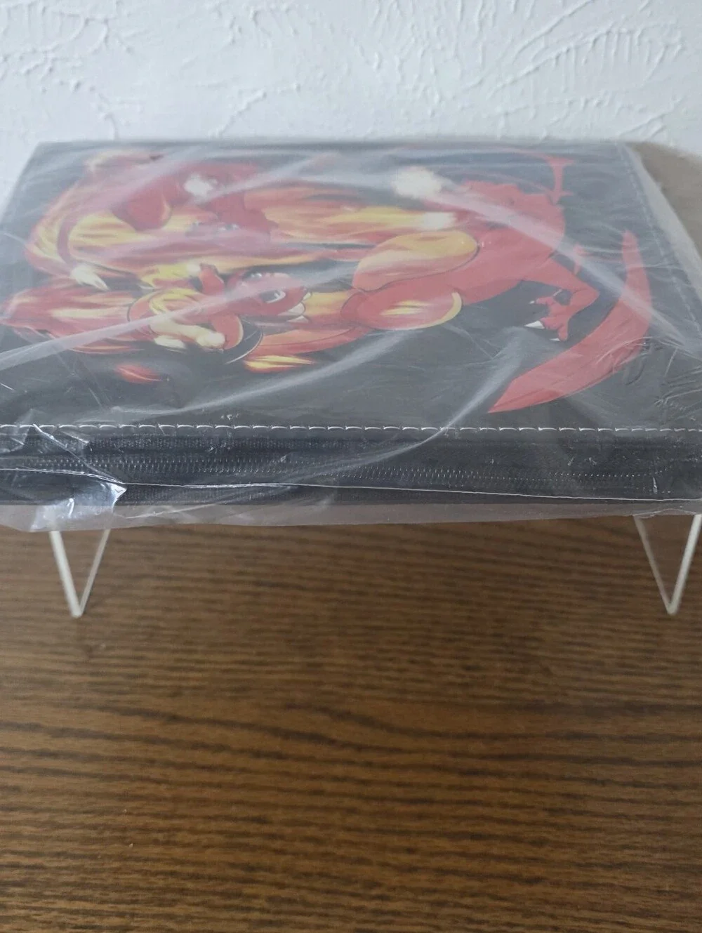 Charizard Charmander Evolution 4-Pocket Zippered 400 Trading Card Binder New
